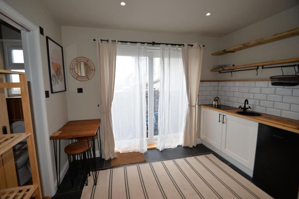 Seaside Cecil Apartment *